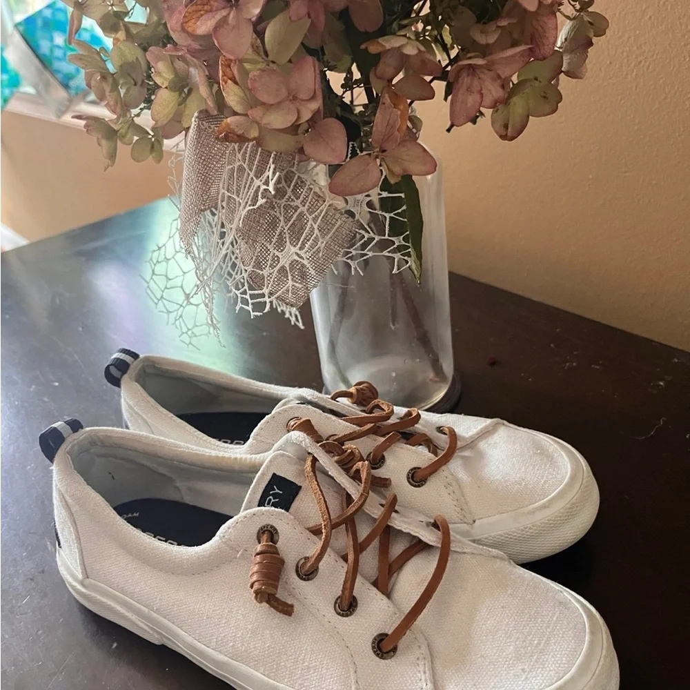 Sperry Canvas Shoes with Tan Laces - Picture 3 of 4